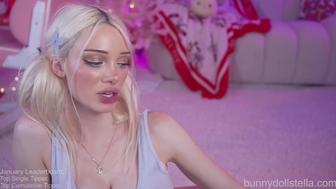 Bunnydollstella Dildo Suck, Fingering, Tit Fuck Leaked Porno Tape