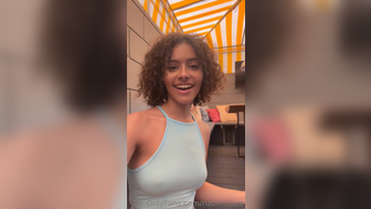 Naomidaze Curly Hair Babe Masturbating Her Pussy Clit Leaked Onlyfans Porn