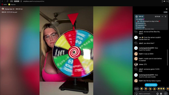 Honeybeepott Livestream Dropping Her Nude Boobs Leaked Onlyfans Video