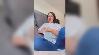 Dasani Delgado Slowly Strips Off And Masturbating Pussy Leaked Onlyfans