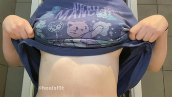 Healsl9t Squeezing Big Boobs Taking Them Out Onlyfans Leak