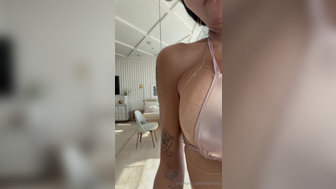 Mia Khalifa Bathtub Naked Cleaning Her Up Leaked Ppv Onlyfans