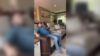 Baileybi Lap Hump In Her Bf And Suck Him Off Onlyfans Leak