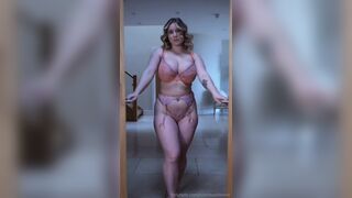Fullerbustbestie Stripping Off Full Naked Onlyfans Leaked Video