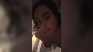 Marnie Simpson Sexy Popular Babe Playing Nude Boobs On Shower Onlyfans Video