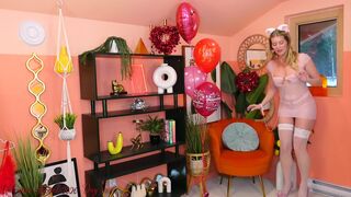 Kat Wonders Seethrough Tryon Teasing Leaked Video