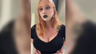 Brynnwoods Aka Valkyrie Brynn Dropping Her Big Goth Tits Out Leaked Video