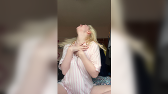 Kittysblind Tiktok Blind Girl Nude Nipple Slip Leak Video