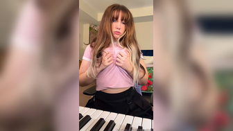 Drew Gulliver Squirting Nude Pussy Masturbating Leaked Onlyfans Video