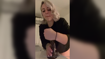 Woahkenzy Joi Black Dildo Nude Tits Fuck Onlyfans Porn Video