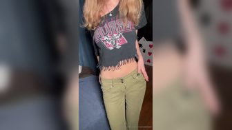 Craziekitty AKA Crazyekitten Barely Legal Teen Put Anal Beads In Pussy And Masturbating Leaked Onlyfans
