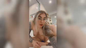 Jen Brett Masturbating Her Nude Pussy Leaked Video