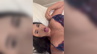 Alexas Morgan Big Boobs Teasing Leaked Porn Video