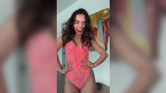 Jameliz Hand Swipe Tiktok Nude Flash Leaked Porn