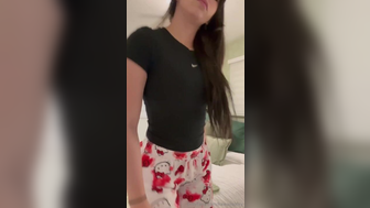 Aishah Sofey $30 Ppv Stripping Bent Over Twerking Onlyfans Leaked Video