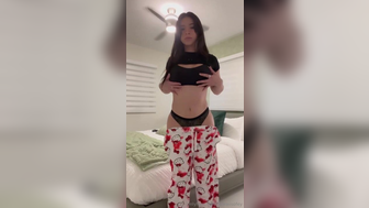 Aishah Sofey $30 Ppv Stripping Bent Over Twerking Onlyfans Leaked Video