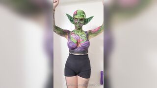 Alientrashkitty washing up paint full naked onlyfans leak