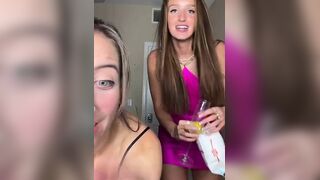 TikTok Influncer With 9k Viewers Got Nip Slipped On Live