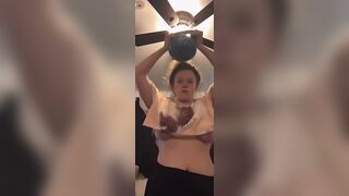 Young Babe Doing Kettlebell Exercises And Got Both Her Tits Flashed On Live Titkok