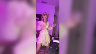 Cute Babe In Cowgirl Hat Got Nip Slipped Out On TikTok Live