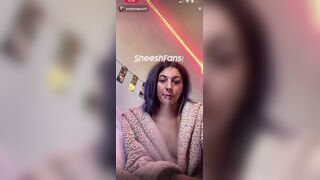 Emilyhodgson17 TikTok Streamer Slip Off Her Nipple On Live Leak
