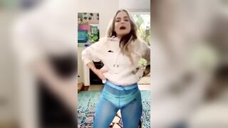 Livestreamer Lifts Her Top To Show Her Sports Bra And Got Boob Slipped