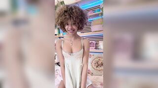 Ang3lsuki AKA Sukiangel_ Fuck Solo On A Mirror Pillow Onlyfans