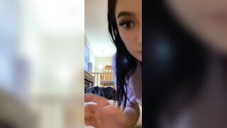 TikTok Streamer Got Boobs Slips Out While Her Bf Playing Xbox