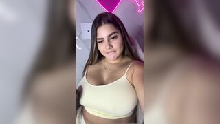 Maleepradoficial Amputee Took Her Skinny Off Playing Nude Tits Onlyfans