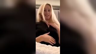 Blonde Getting Tits Flashed On Livestream