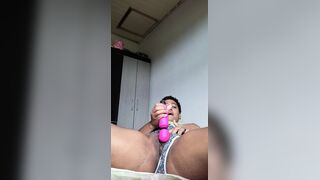 Gaucha.nerd AKA Hathorgoddex Vibrates Her Black Pussy And Finger