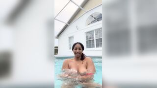 Angel Fernandez Nude Tits Playing In Pool Onlyfans