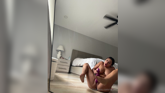 Sariixo Digs Her Wet Nude Pussy With A Vibrator Solo Onlyfans Leak