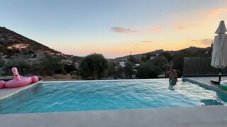 Emmaxspice With Mia Nouvelle GG Dildo Play By Pool Leaked Onlyfans Sex Tape