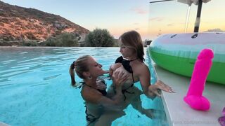 Emmaxspice With Mia Nouvelle GG Dildo Play By Pool Leaked Onlyfans Sex Tape