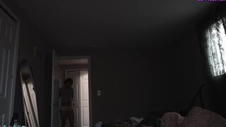 Elle Marz Takes A Steamy Solo Session Uninvited
