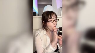 Lowkeydeadinside Nerd Blow Job With Sex Machine Gagging + Fake Cumshot Onlyfans