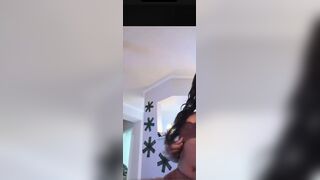 Nijahownsawhat Nude Nip Flash Onlyfans