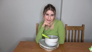 Isla White Moans Loudly While Her Boyfriend Fucks Her