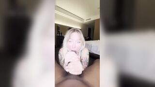 Dahlia Ray Gets A Cumshot Following Her Deepthroat