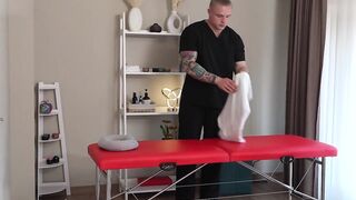 Bella Mur Gags On A Cock After Her Spa Massage
