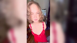 NoArmsGirl Enjoys Rough Doggy Style