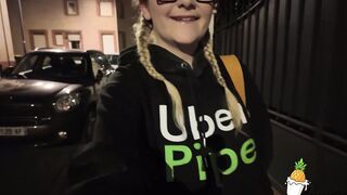 Ananaastasia Walk To A Fan Nearby And Suck Him Off