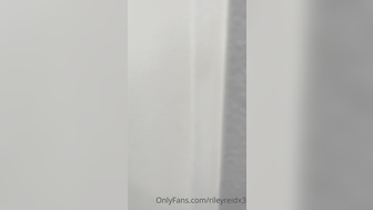 Riley Reid Step Sister Caught Humping Her Pillow Onlyfans Video