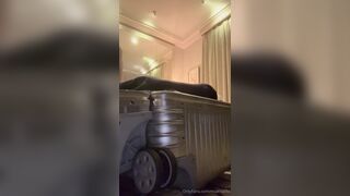 Mia Khalifa Bare Tits Out Cleaning Herself Leak Onlyfans Ppv