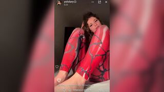Yololary Spiderman Cosplay On Livestream Finger Her Pussy Leak Onlyfans