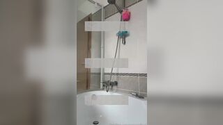 Mady gio Fully Nude Taking A Shower Leak Onlyfans Video