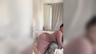 Colleen.333 Teasing On Bed And Getting Slipped Nude Nipples Leak Onlyfans