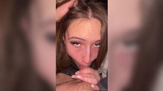 Alexia.loom Quick Sucking Cock Slow mo Onlyfans Leak