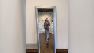 Gracecharisxo In Gray Dress Took Her Tits Out Leak Onlyfans Video